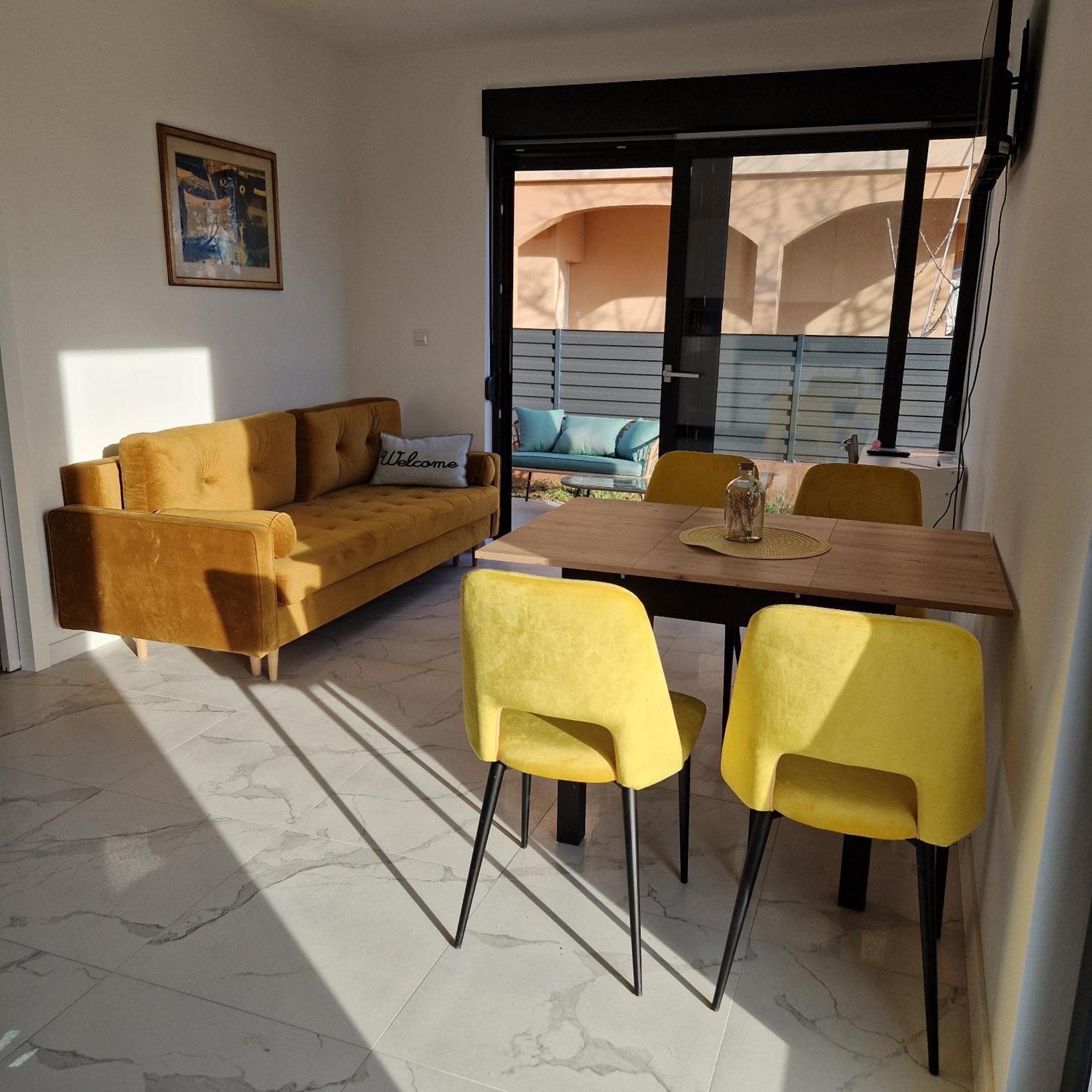 Apartmani Relaxsea Privlaka  Esterno foto